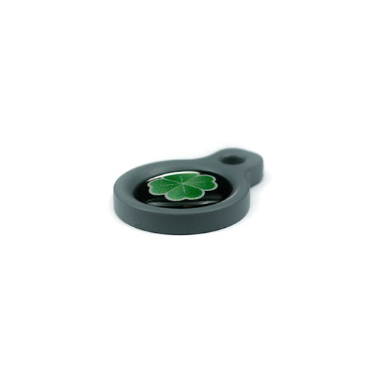 Blucky Clover Black Dog Tag small
